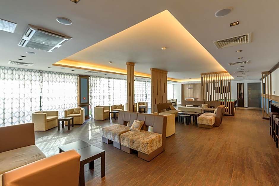 Lion Sunny Beach Hotel
