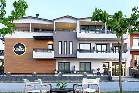 Elizabeth Queen Luxury Rooms