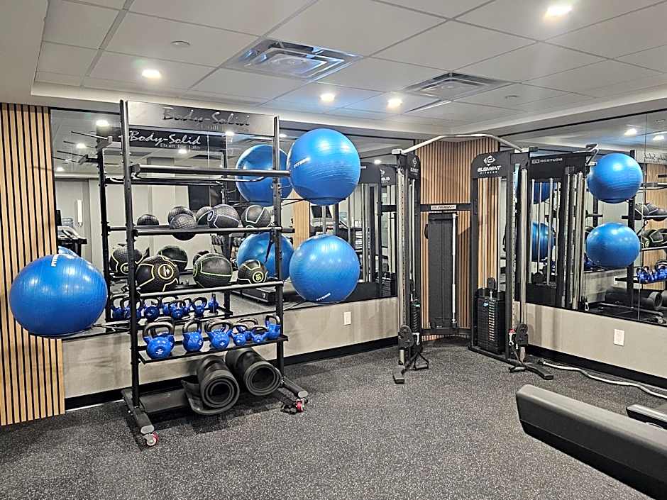 Vittoria Hotel & Suites