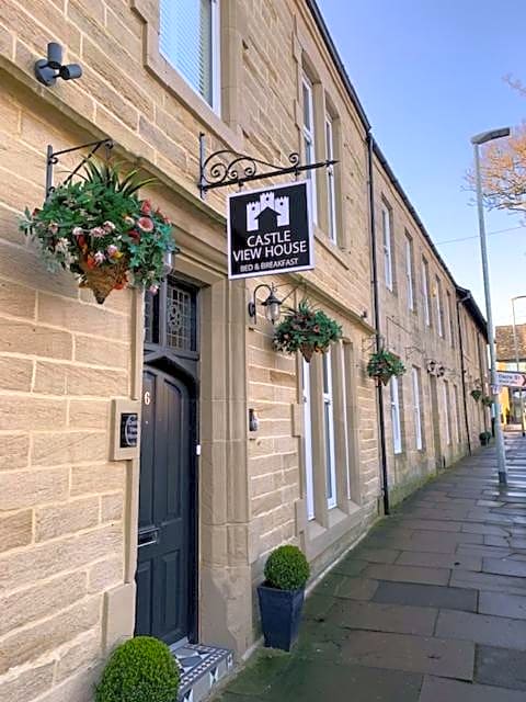 Castle View Bed and Breakfast