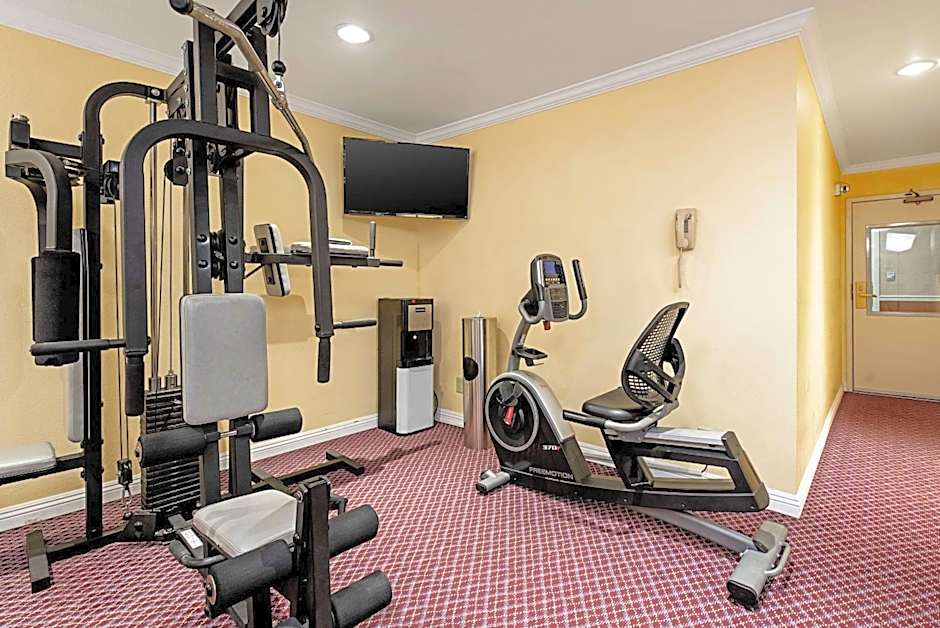 Clarion Inn Silicon Valley