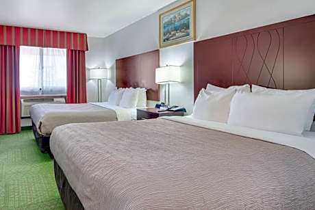 Queen Room with Two Queen Beds - Non-Smoking