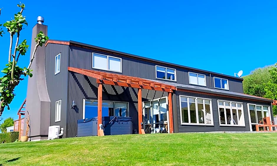 Country Lodge Kinloch