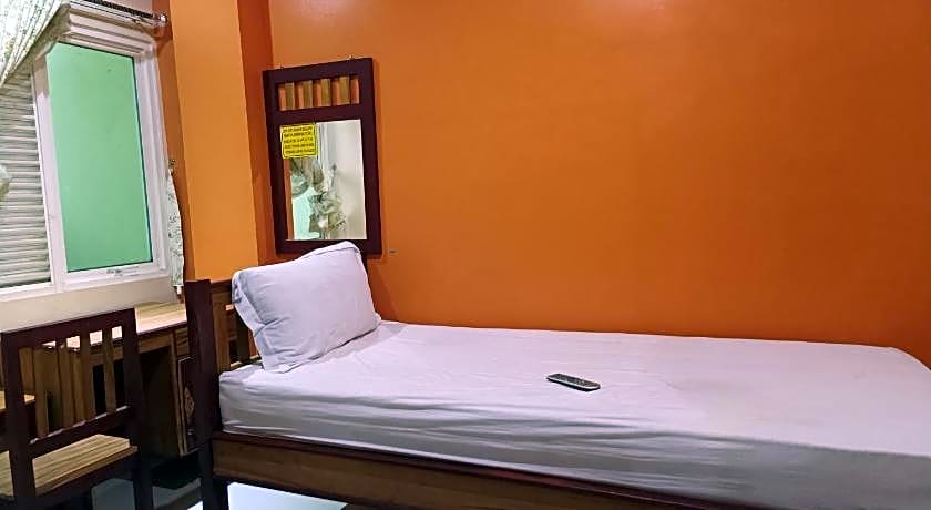 OYO 90583 Balqies Homestay Syariah