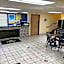 Days Inn by Wyndham Park City Kansas