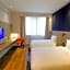 Holiday Inn Express Lishui City Center By IHG