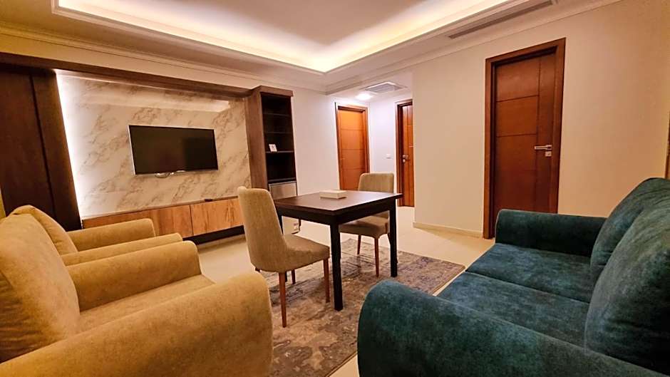 Grand Plaza Hotel & Resort