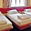 Man Va Hotel