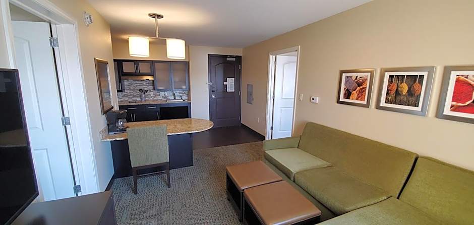 Staybridge Suites : Eau Claire - Altoona By IHG