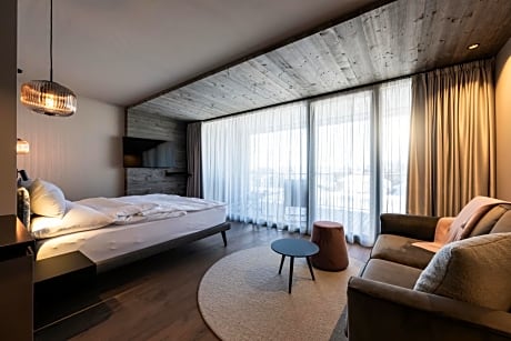 Superior King Suite