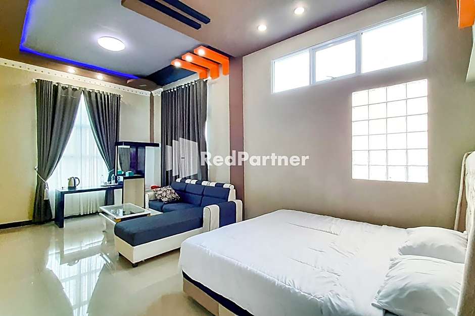 MT Syariah Homestay Kerinci RedPartner