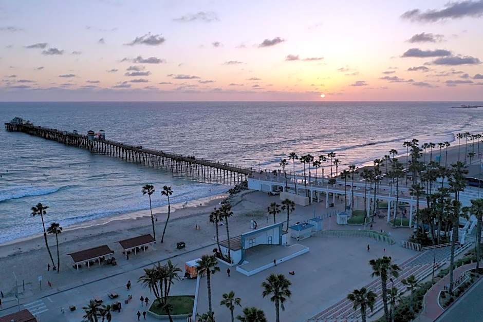 Holiday Inn Oceanside Marina - Camp Pendleton Area By IHG