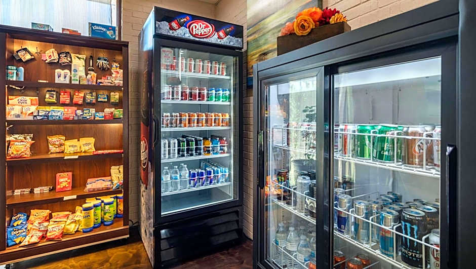 Magnuson Grand Hotel and Conference Center