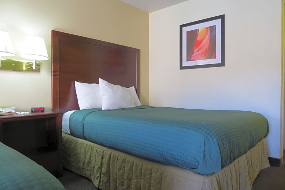 Americas Best Inn & Suites Saint George