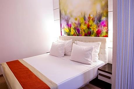 Double Room with City View - No Balcony