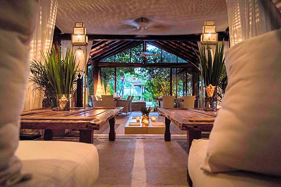 Jashita Hotel