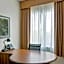 La Quinta Inn & Suites by Wyndham Sunrise Sawgrass Mills
