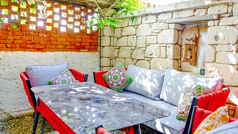 CASA RUBİNO BUTİK OTEL