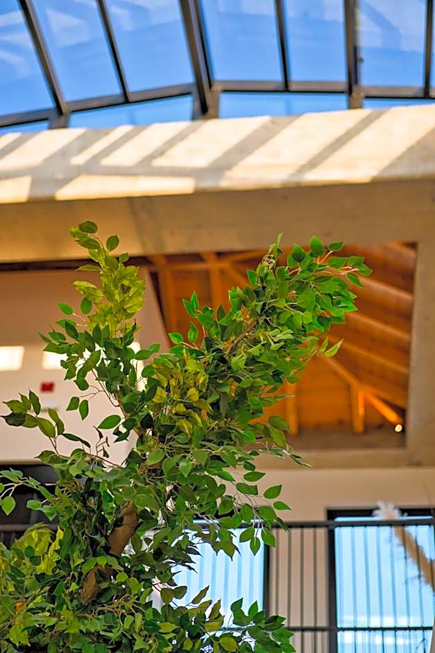 Capital Luxury Suites