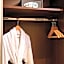 PLAYA DEL PACHA Suites Hotel