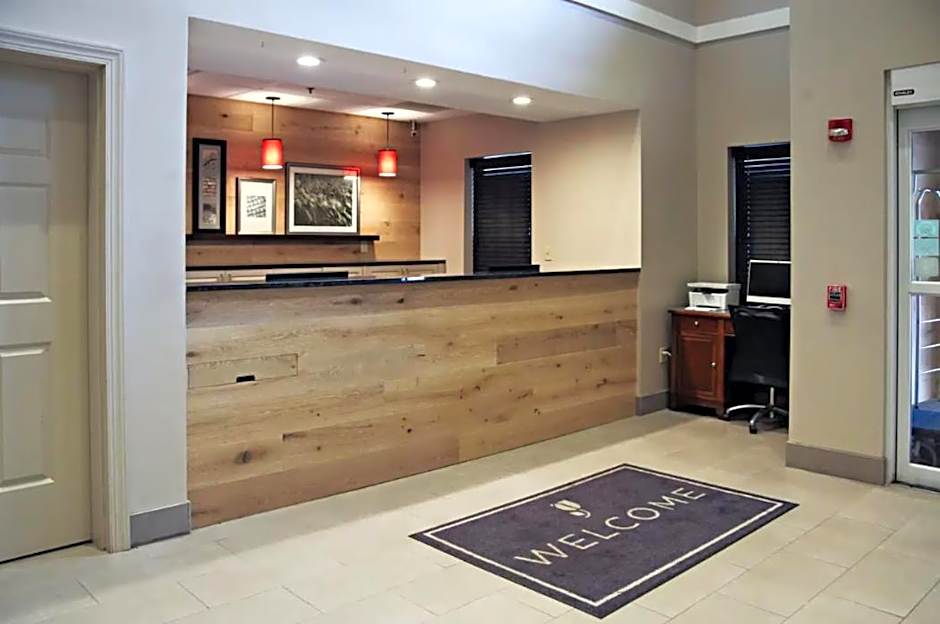 Country Inn & Suites by Radisson, Frackville (Pottsville), PA