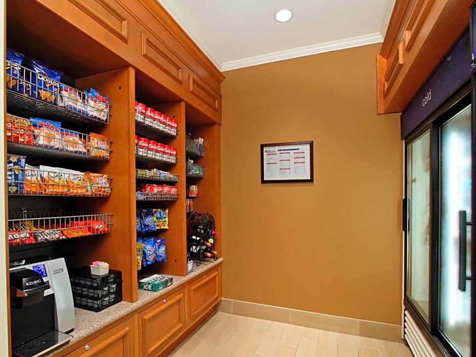 Hilton Garden Inn Saint Charles
