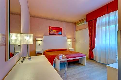 Hotel Massimo d'Azeglio