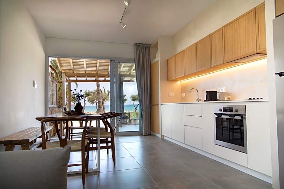 Elya Beach Luxury Suites