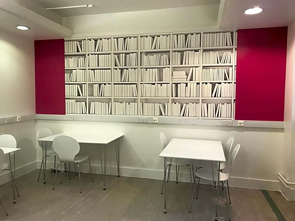 Bowden Court (Notting Hill)