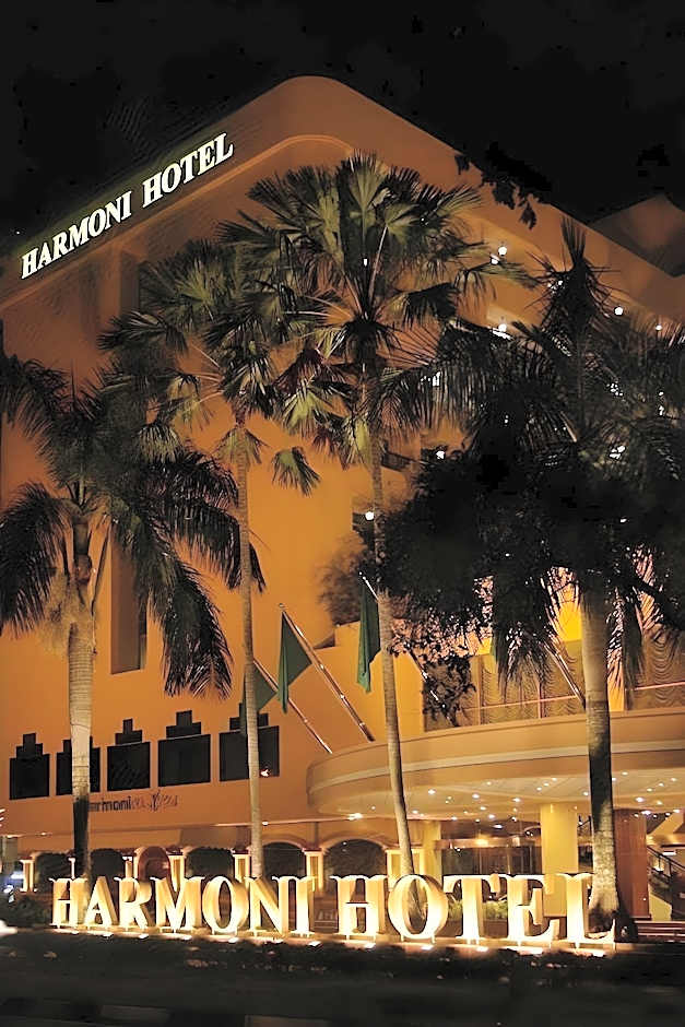 Harmoni Suites Hotel