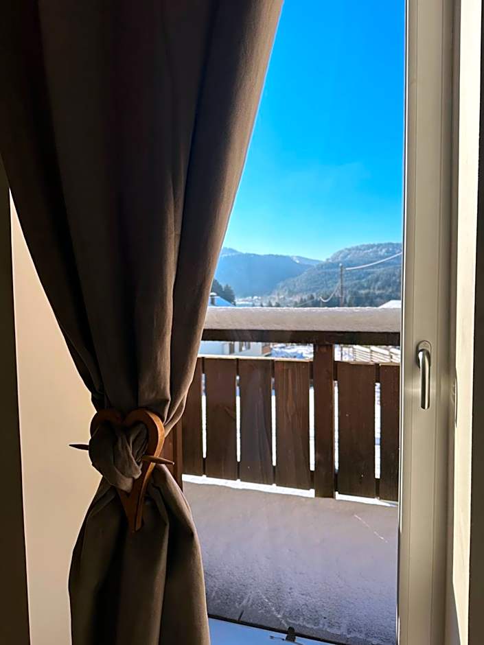 Maison La Devinière - sauna et spa compris accessibles toute l'année