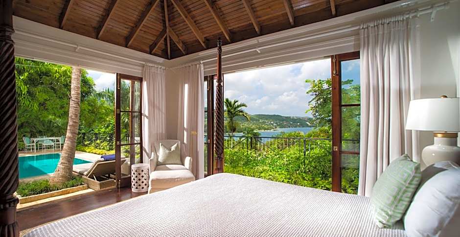 Round Hill Hotel & Villas