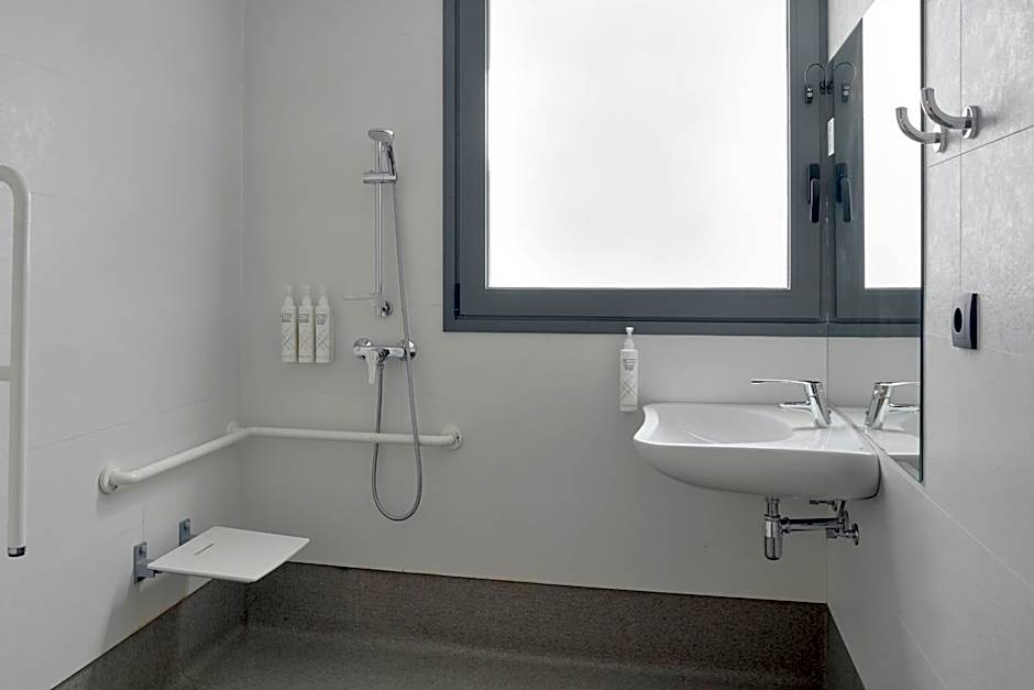 Four Points Flex by Sheraton Madrid Atocha
