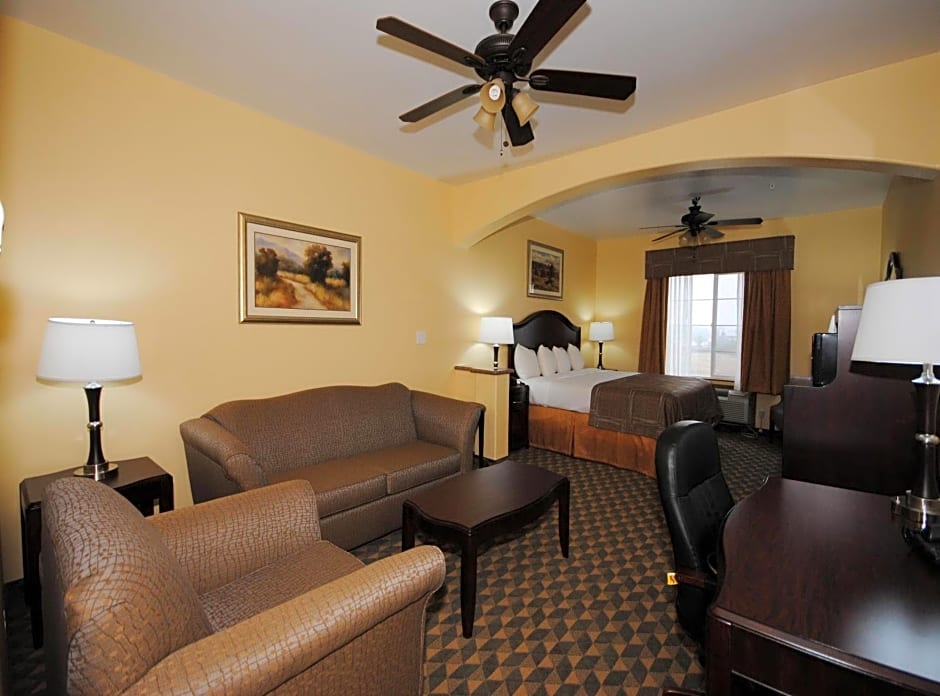 Best Western Plus Manvel Inn & Suites