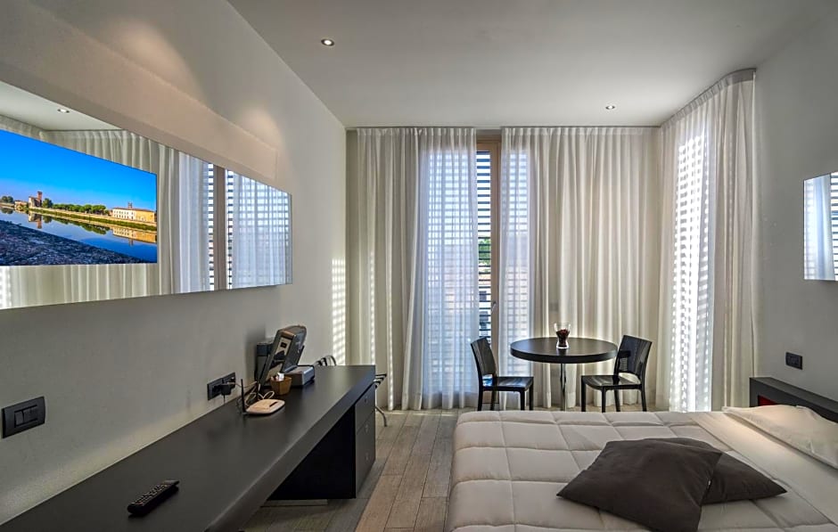 Blue Shades Hotel