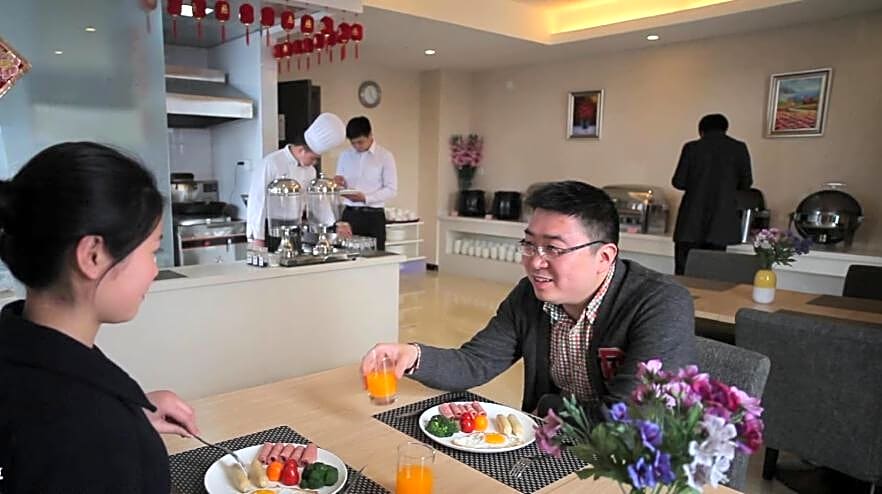 Chengdu Jianian CEO Apartment Funian