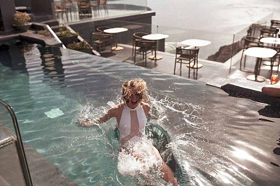 Kivotos Santorini - Preferred Hotels & Resorts