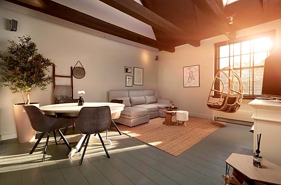 HUISJES AAN DE AMSTEL - Your home away from home