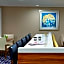 Sonesta ES Suites Minneapolis-St. Paul Airport