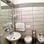 Albano Station Rooms