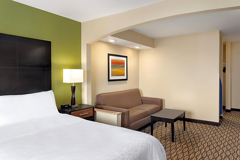Holiday Inn Express Hotel & Suites Edmond, an IHG Hotel