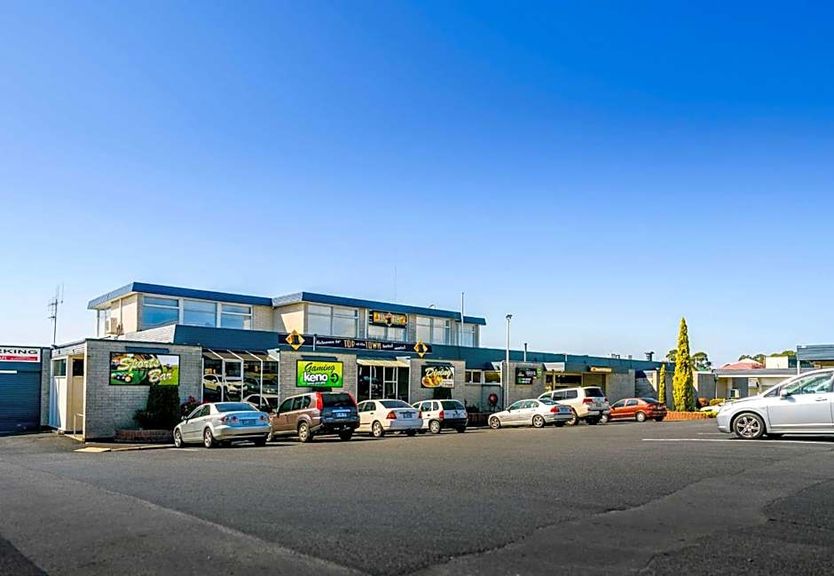 Top of the Town Hotel Motel