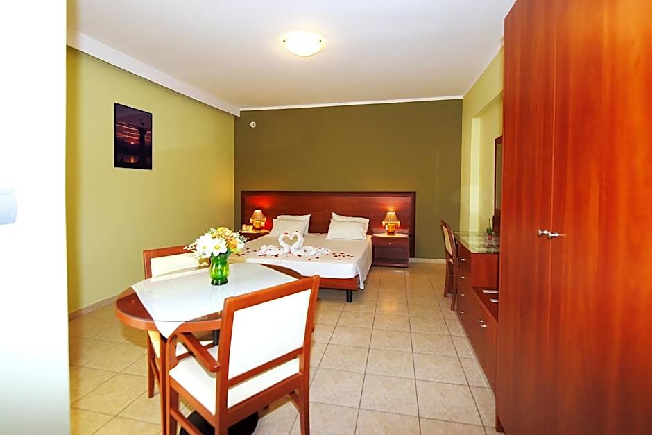 Esmeralda Hotel