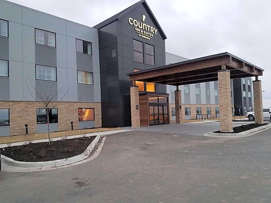 Country Inn & Suites by Radisson, Lawrence, KS