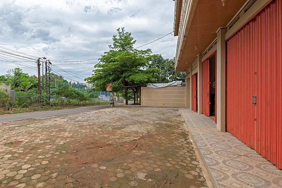 RedDoorz near Mall Boemi Kedaton 2 Lampung