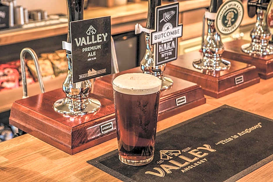 The Valley Hotel, Anglesey