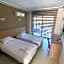 Astoria Life Hotel