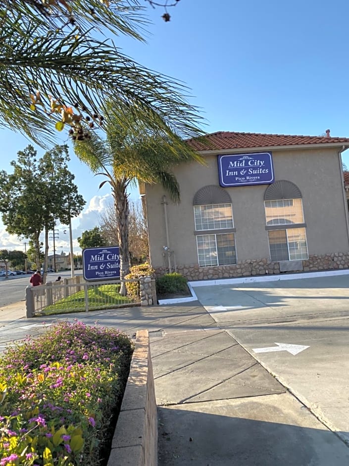 Mid City Inn & Suites Pico Rivera