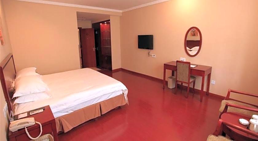 Greentree Inn Yangzhou Shouxihu South Gate Hotel