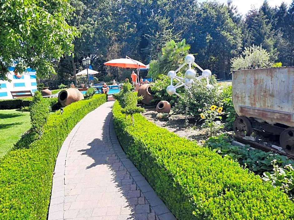 B&B Casa Roman & Vakantiewoning voor 1 pers tot max 32 personen